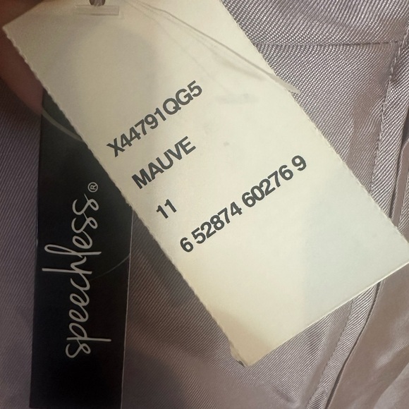 Speechless Juniors Mauve Lavender Silver Crochet Lace Back Satin Gown Dress 11 - Picture 9 of 9